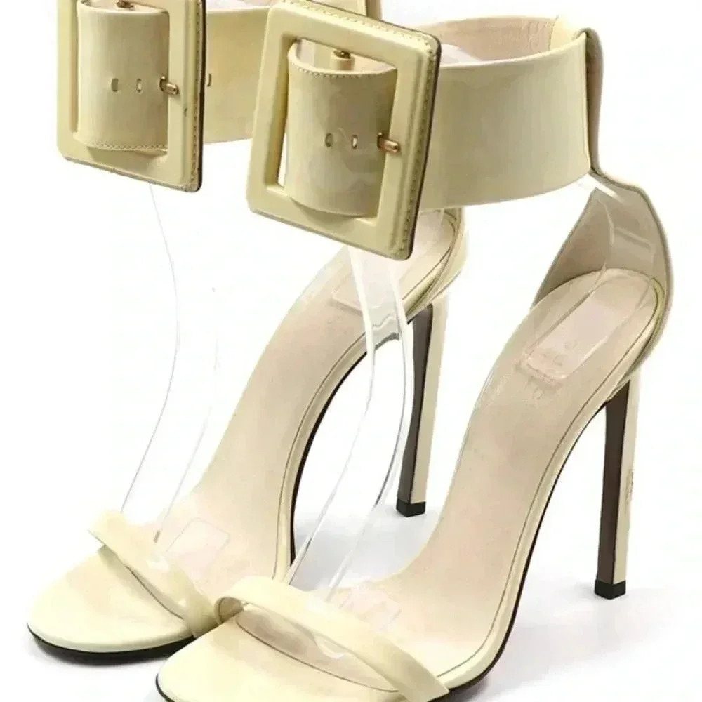 Gucci cream patent leather victorie oversized ankle buckle heeled sandals